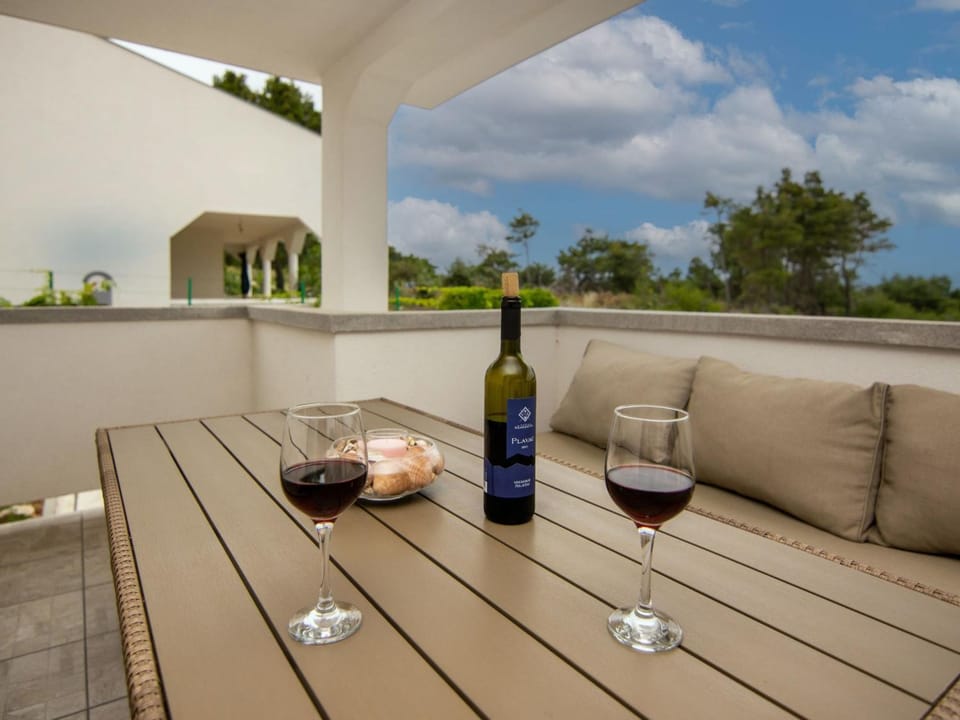 Apartment Apartment Cupic 1 by Interhome Apartment in Zadar County