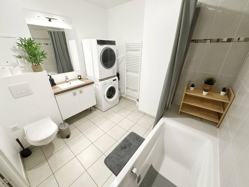 laundry, washing machine