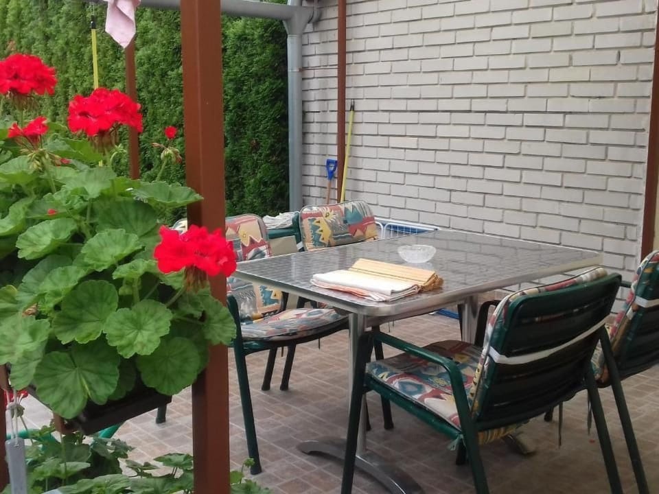 Holiday Home Klimatisiertes Ferienhaus in Bükfürdö mit Garten by Interhome House in Hungary