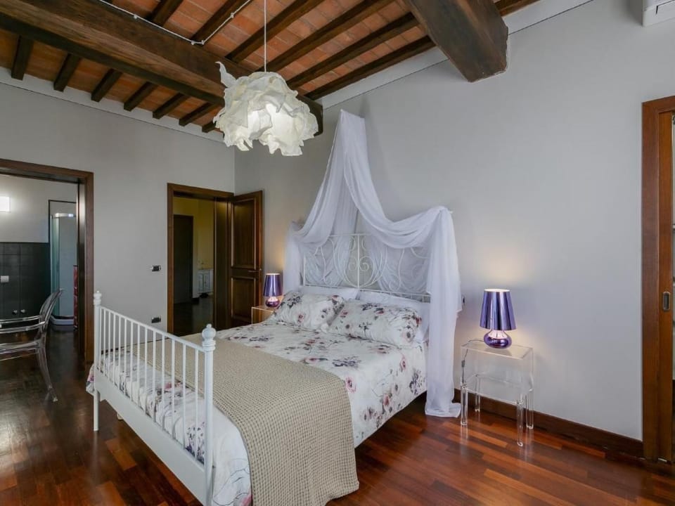 Apartment Villa La Leopoldina by Interhome Apartment in Arezzo
