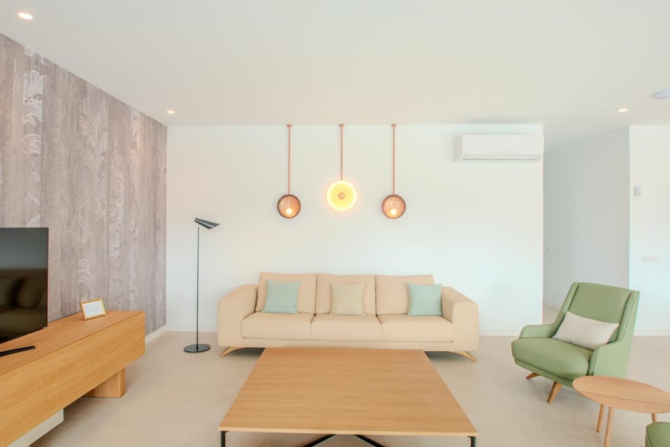 TV and multimedia, Living room, Pool view, heating, internet, air conditioner