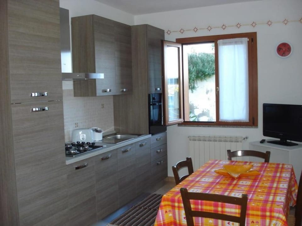 Apartment Appartement in Capoliveri mit Grill- Garten und Terrasse by Interhome Apartment in Capoliveri