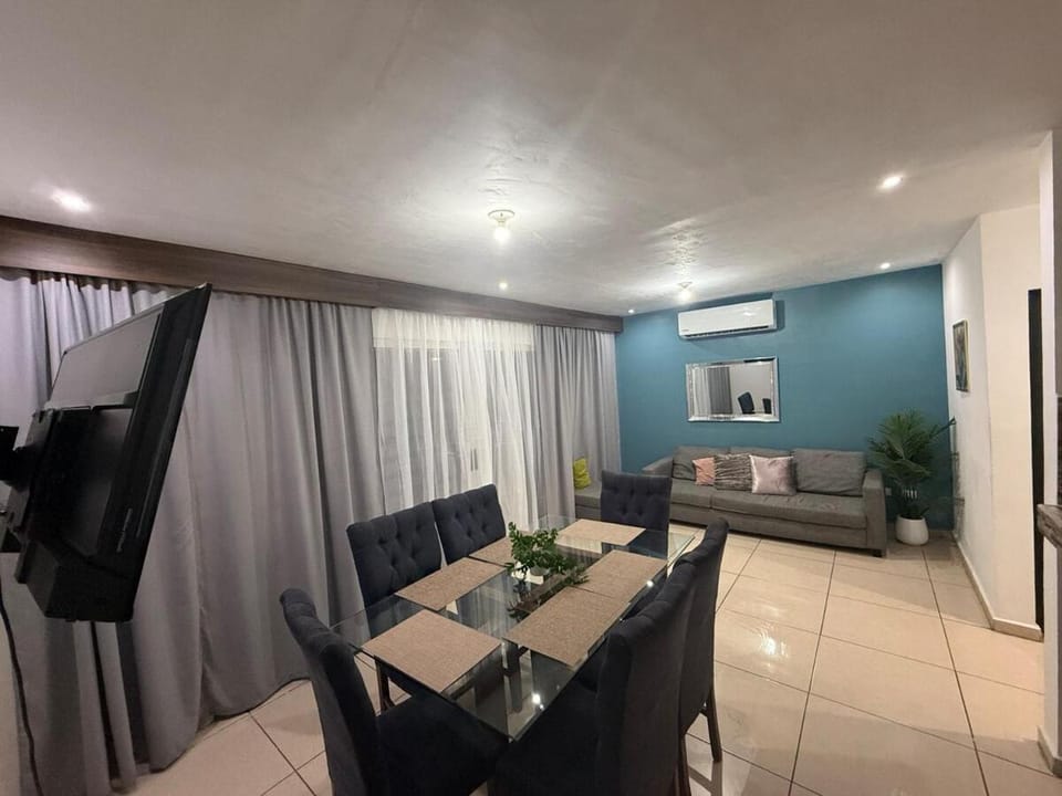 Casa equipada a 15 min del aeropuerto Apartment in State of Nuevo Leon