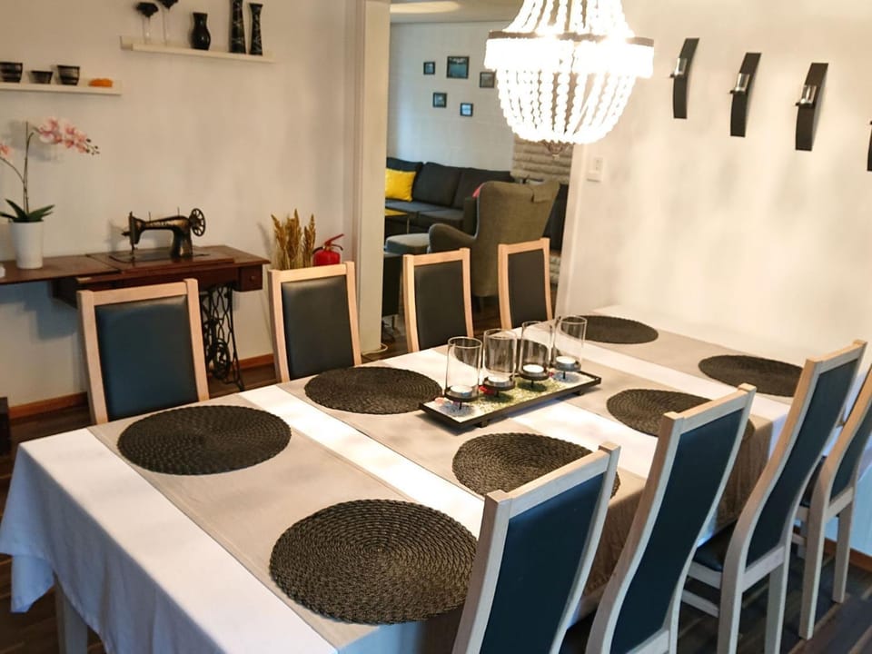 Holiday Home Familienfreundliches Ferienhaus mit großem Garten by Interhome House in Kalmar County, Sweden