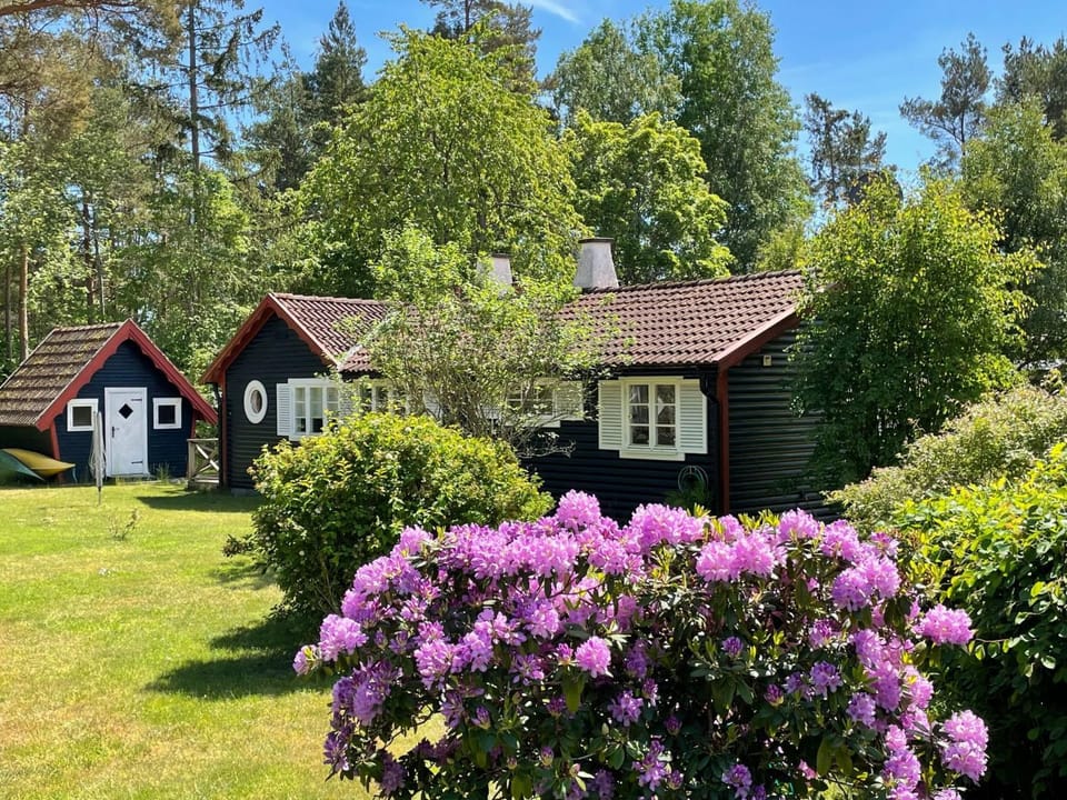 Holiday Home Schönes Ferienhaus mit Garten- Terrasse und Gril by Interhome House in Kalmar County, Sweden