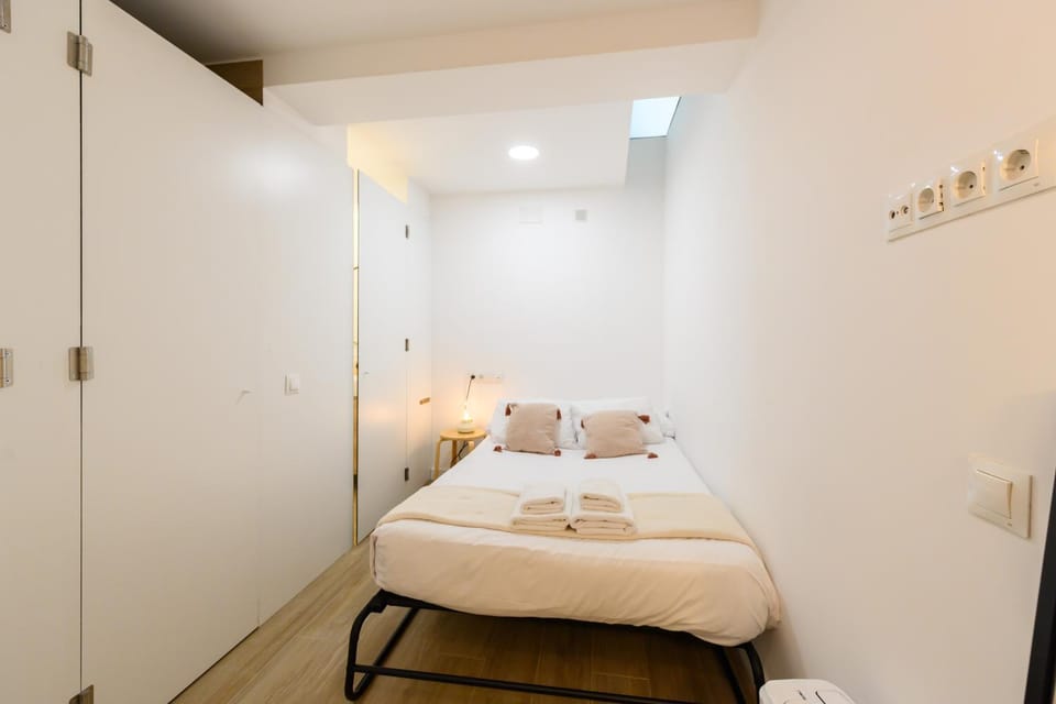 FGA50E Acogedor dúplex en Chamberí - Alquiler temporal Apartment in Madrid