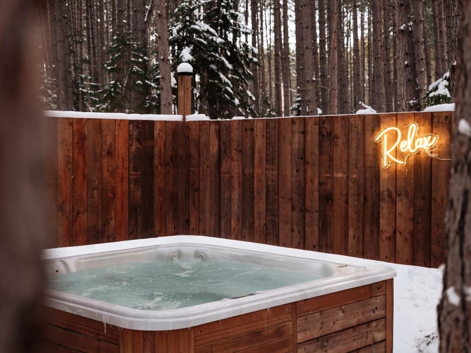 Domaine FORESIA Chalet in Saint-Alexis-des-Monts