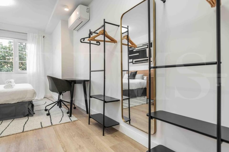 Bed, Bedroom, wardrobe