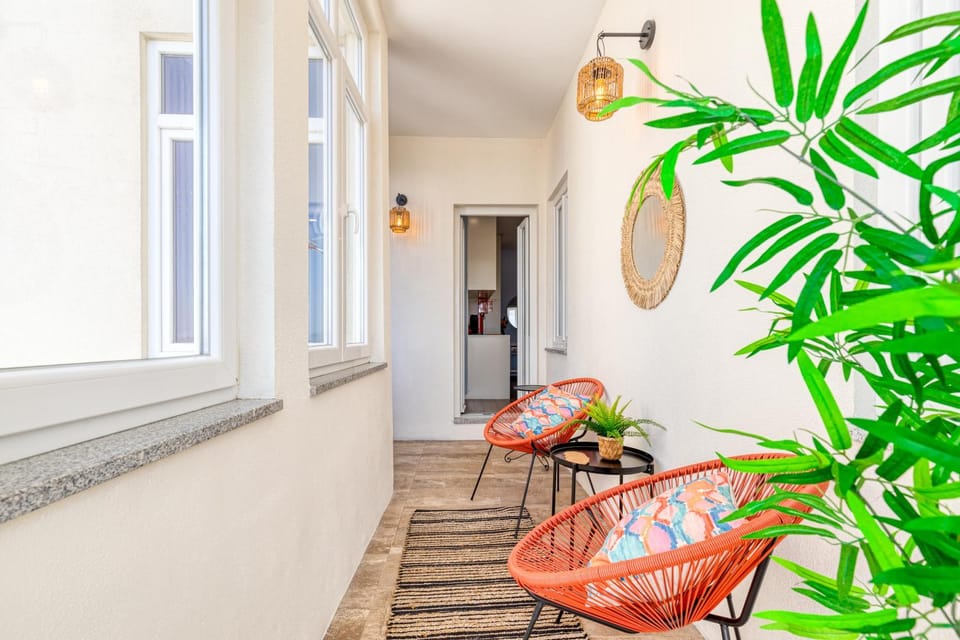 Property building, Balcony/Terrace