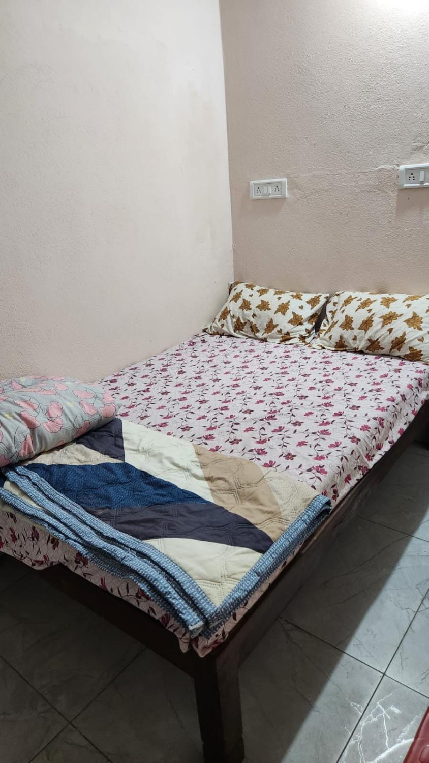 Santoshi Yatri Niwas Apartment in Maharashtra