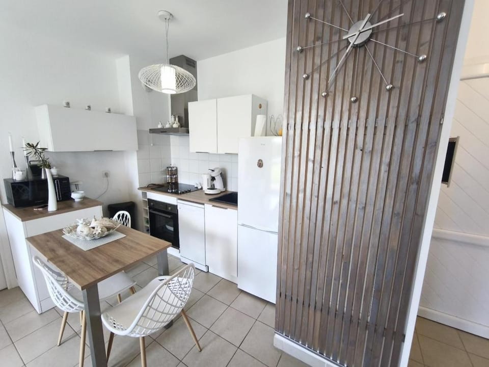 Apartment with Garden - Two Pools - Beach Access Apartment in Poggio-Mezzana