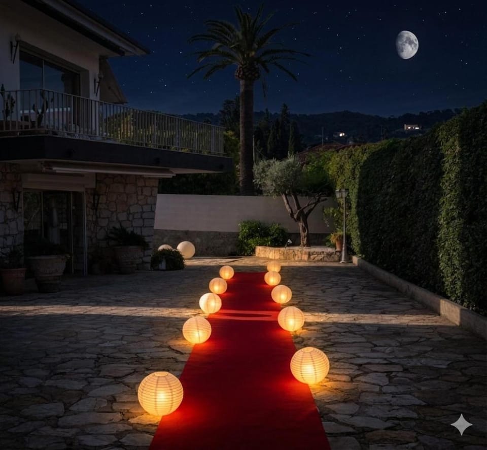 FRGK VERT COTEAU Luxury Private Villa 4 Bedrooms Pool Garden Parking Cannes Villa in Cannes