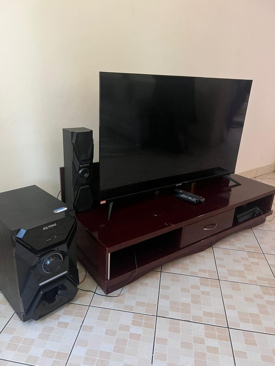 TV and multimedia, Living room