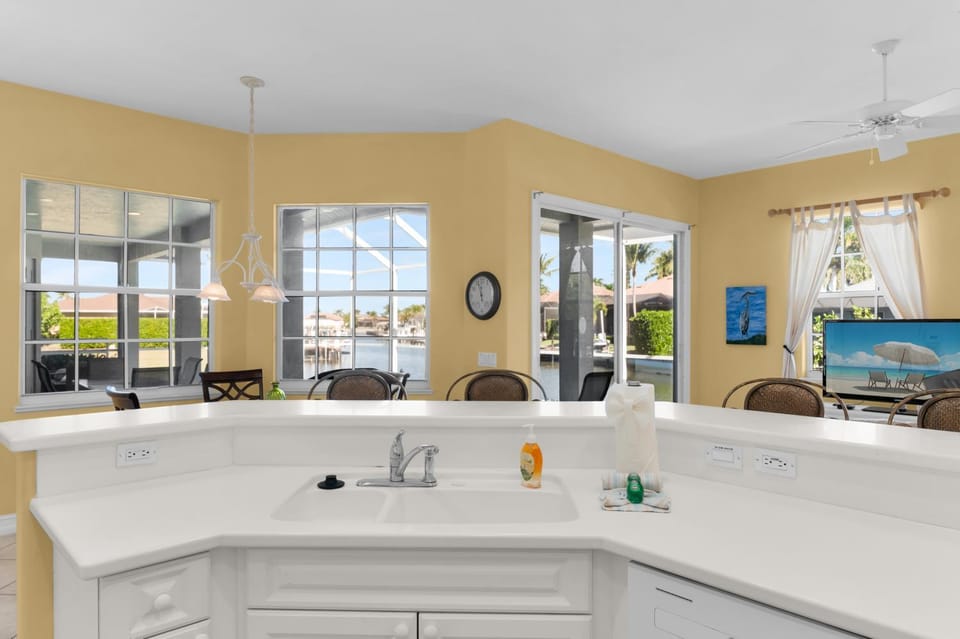 TV and multimedia, kitchen