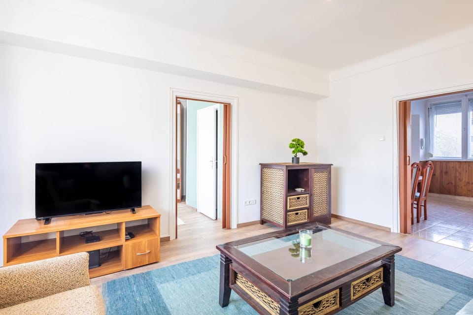 Balcony - Central - Sunny - Comfy Apartment in Budapest