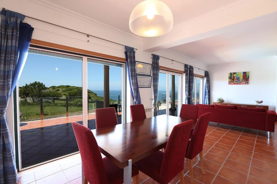Salty Sea Apartment in Portugal