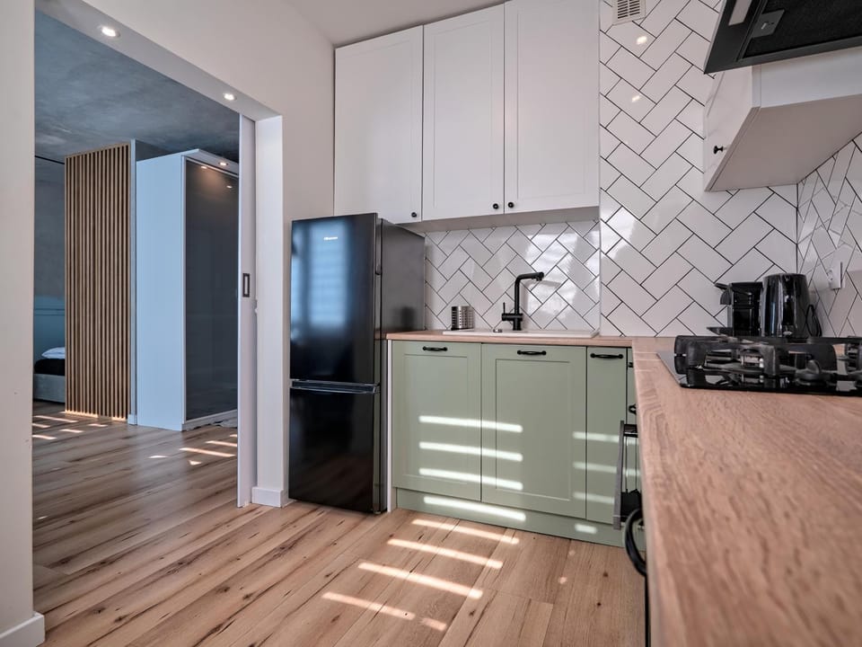 Bed, kitchen