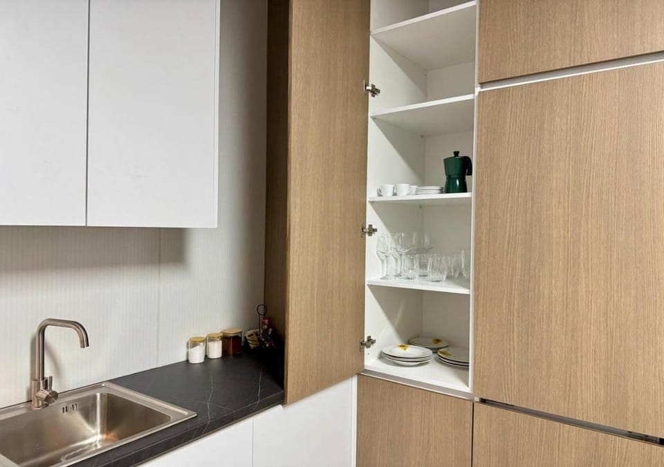 Coffee/tea facilities, minibar
