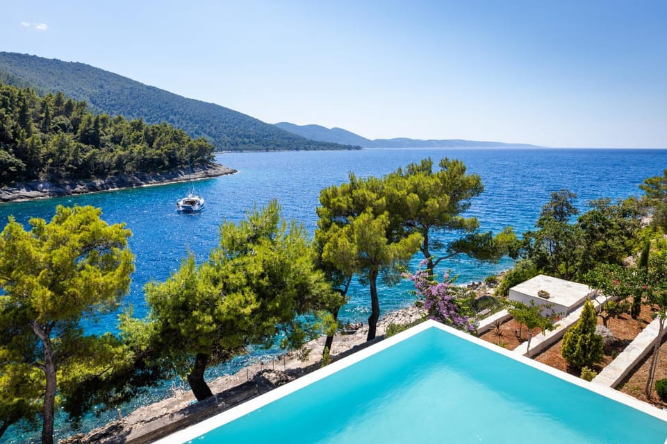Day, Pool view, Sea view, Swimming pool, sunbed