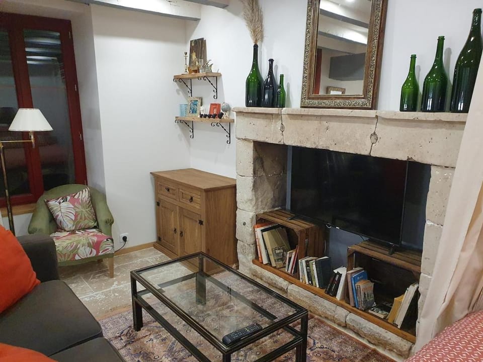 Maisonette, Gîte de la Mère Nini House in Nouvelle-Aquitaine