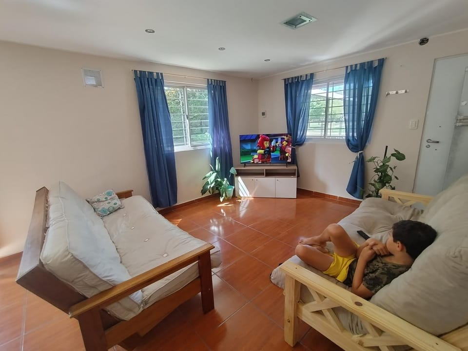 Communal lounge/ TV room, TV and multimedia, Living room