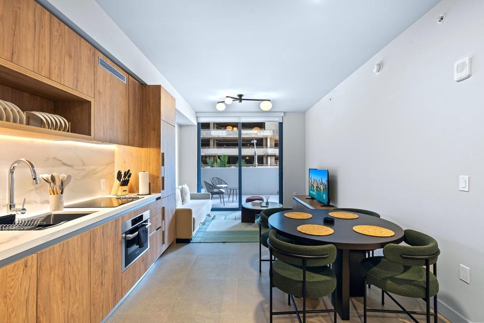 Kitchen or kitchenette, Living room, Dining area