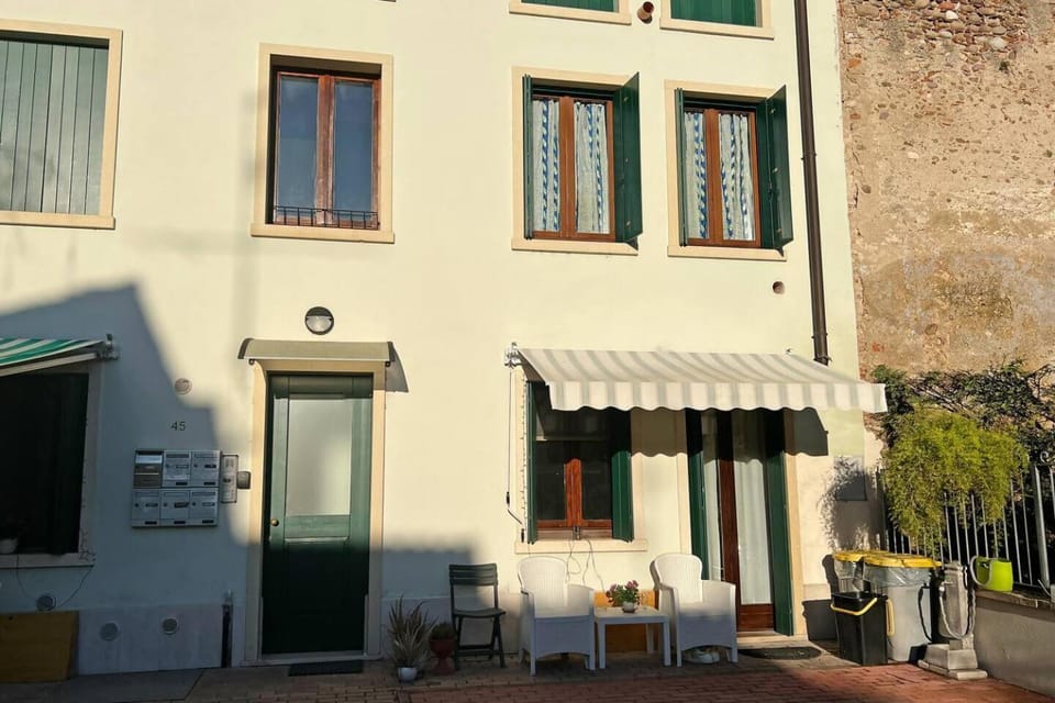 Property building, Day