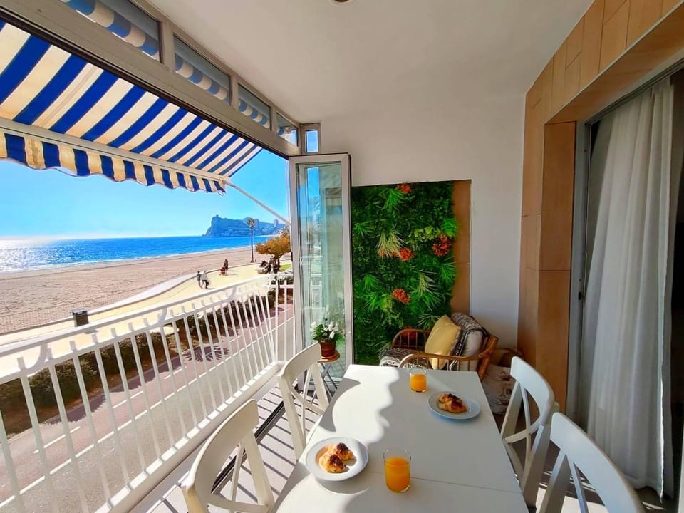 Balcony/Terrace, Beach, Landmark view, Sea view