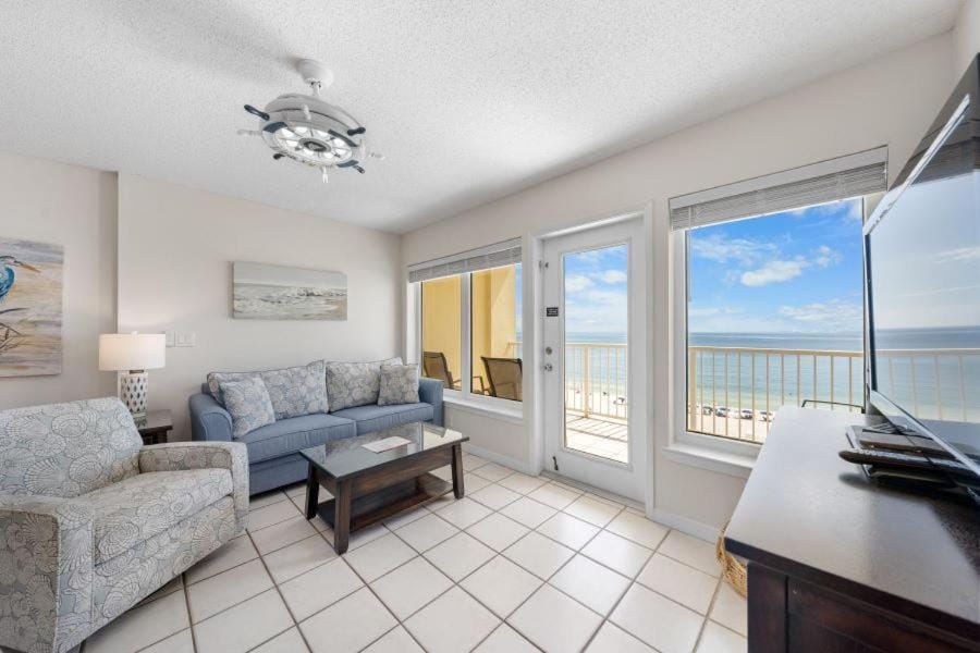 Boardwalk 684 by Youngs Suncoast Apartment in Gulf Shores