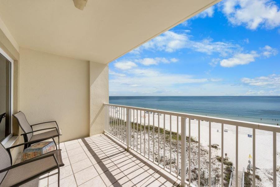 Boardwalk 684 by Youngs Suncoast Apartment in Gulf Shores