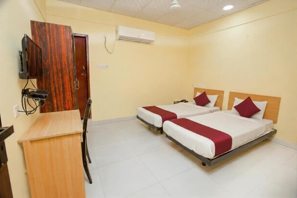 Starlight Hotels Pondy Bed and Breakfast in Puducherry