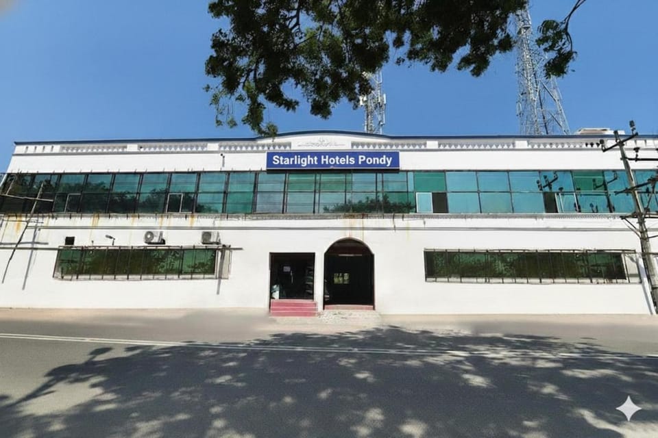 Starlight Hotels Pondy Bed and Breakfast in Puducherry