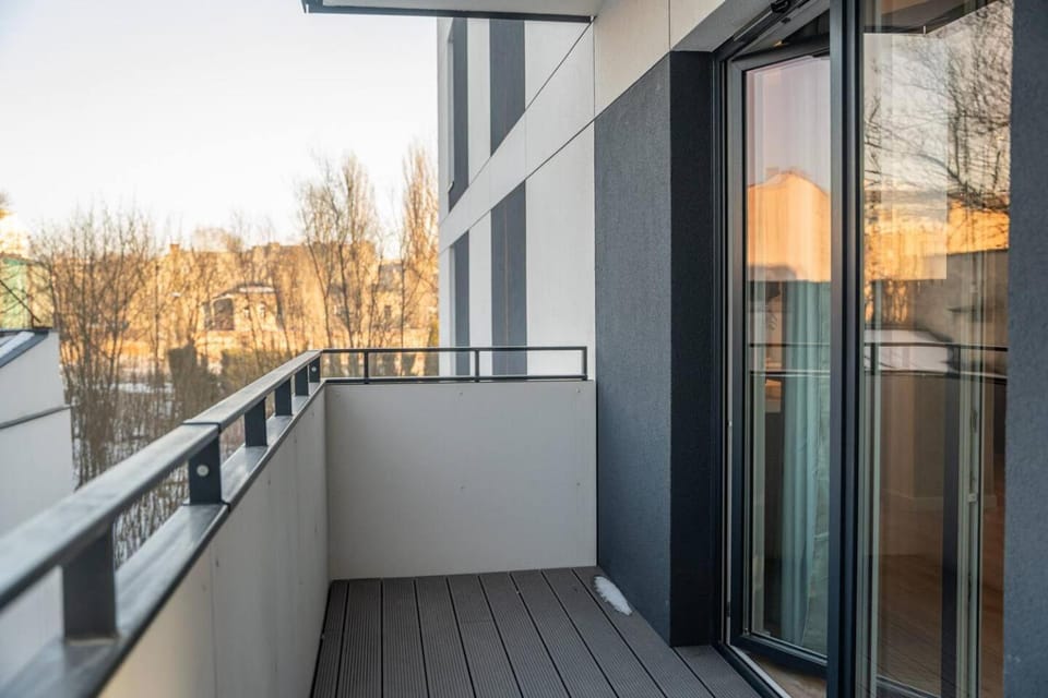 Pistachio Studio With Balcony Centrum Pomorska Apartment in Poland