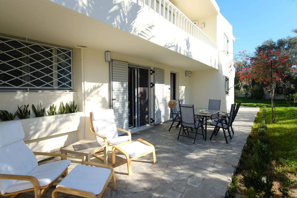 Patio, Garden, Balcony/Terrace, Seating area, Dining area