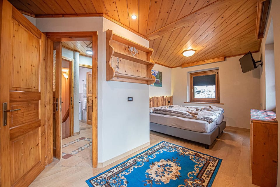 Kitchen or kitchenette, Photo of the whole room, Bedroom, bunk bed
