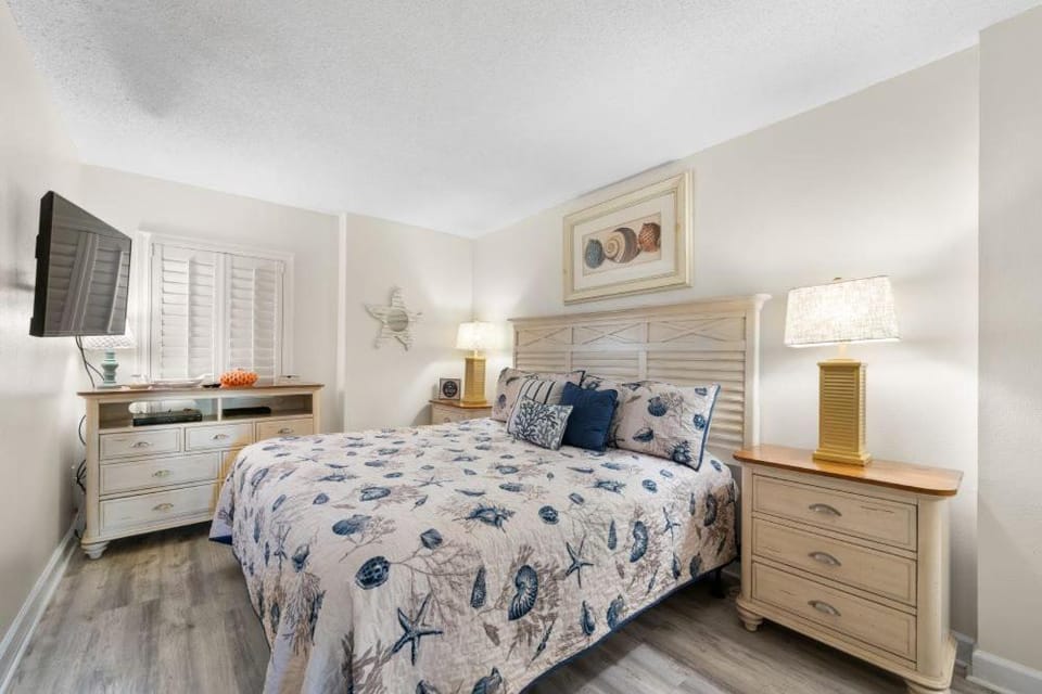 Clearwater 8C by Youngs Suncoast Apartment in Gulf Shores
