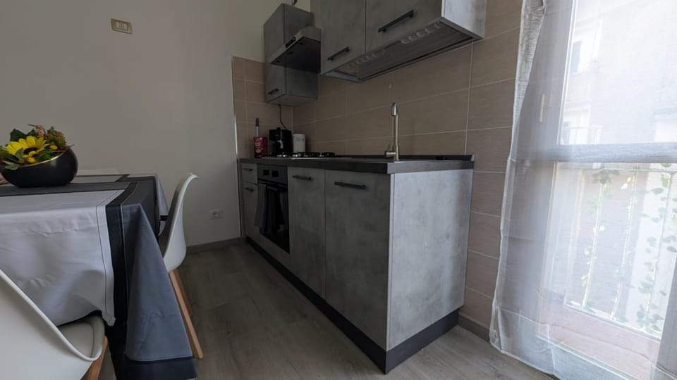 Kitchen or kitchenette, oven, stove