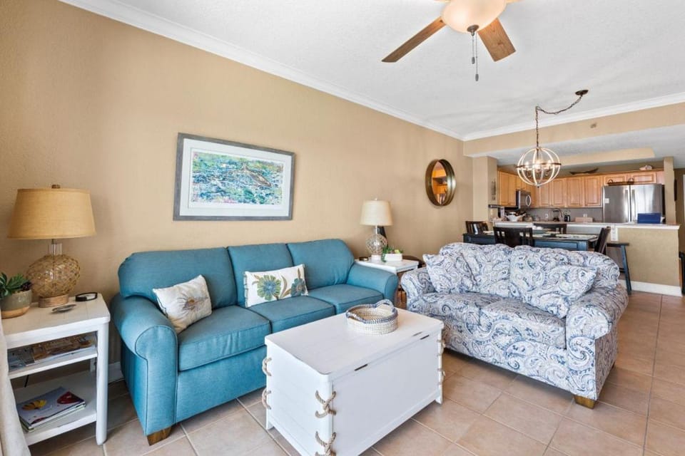 Crystal Shores West 1105 by Youngs Suncoast Apartment in West Beach