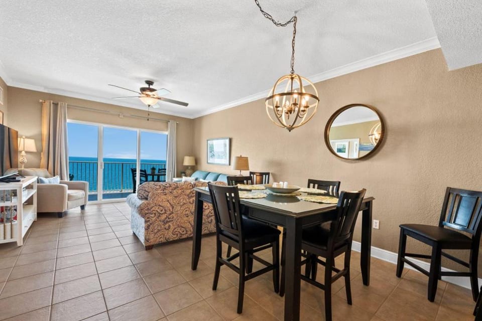 Crystal Shores West 1105 by Youngs Suncoast Apartment in West Beach