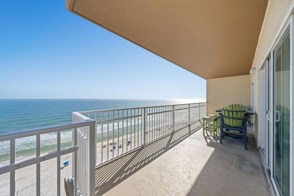 Crystal Shores West 601 by Youngs Suncoast Apartment in West Beach