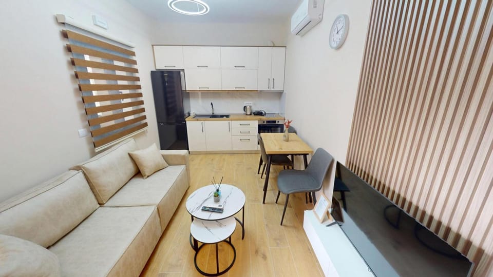 Kitchen or kitchenette, Living room, Seating area, Dining area, minibar, stove, air conditioner