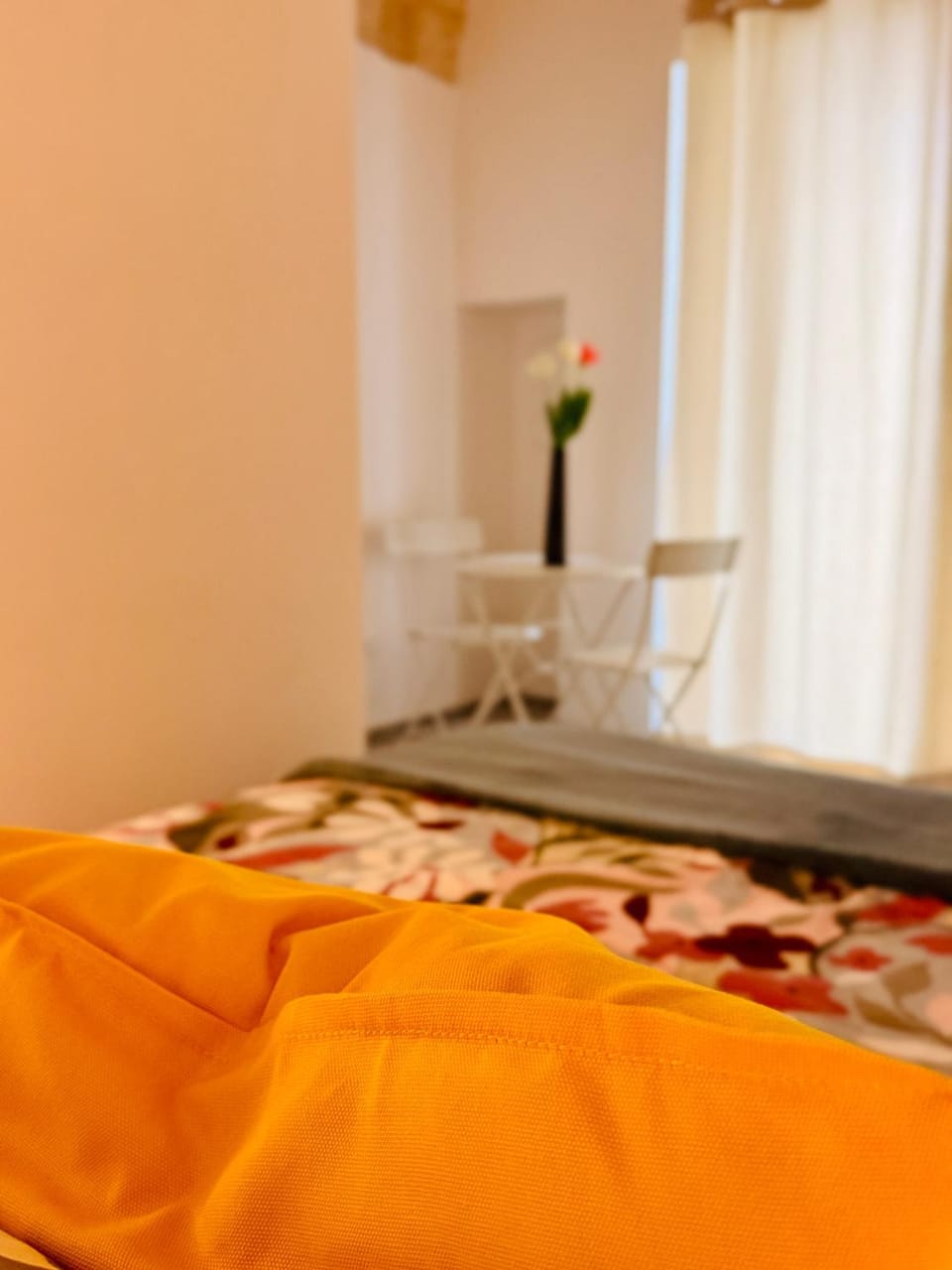 Photo of the whole room, Seating area, Bedroom