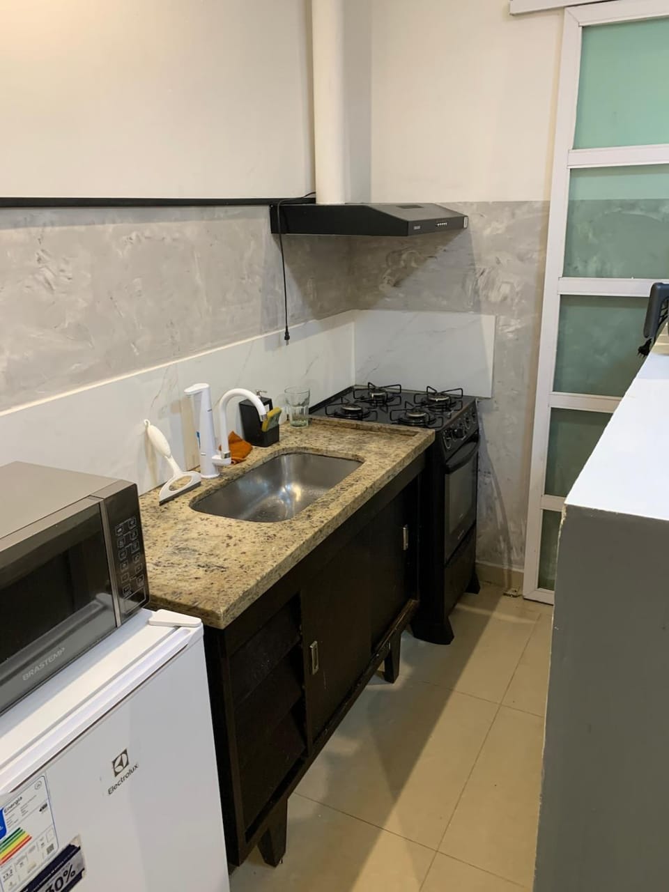 Micro casa completa, aconchego em Praia Grande Apartment in State of São Paulo