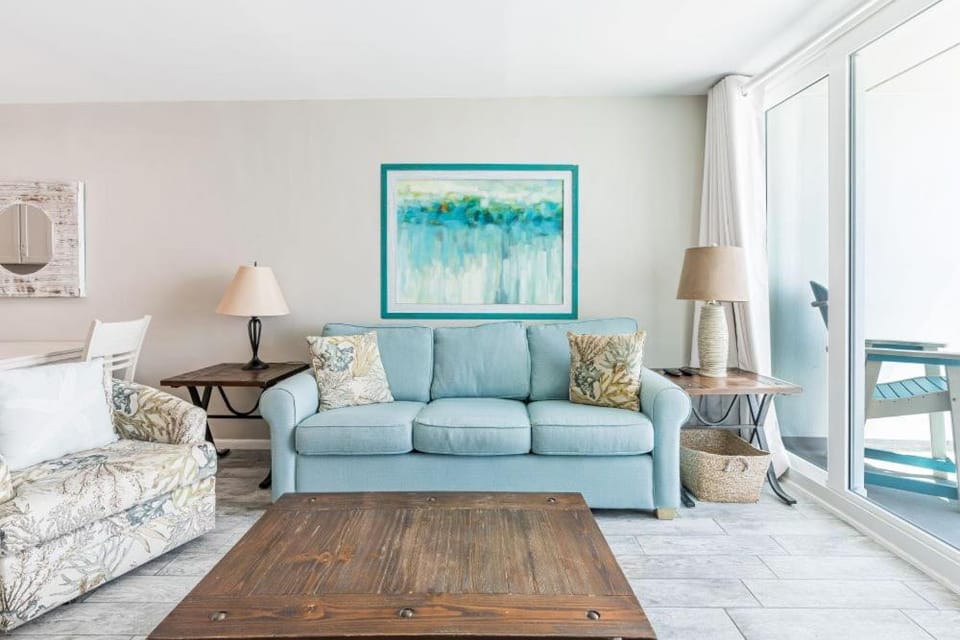Island Shores 651 by Youngs Suncoast Apartment in Gulf Shores
