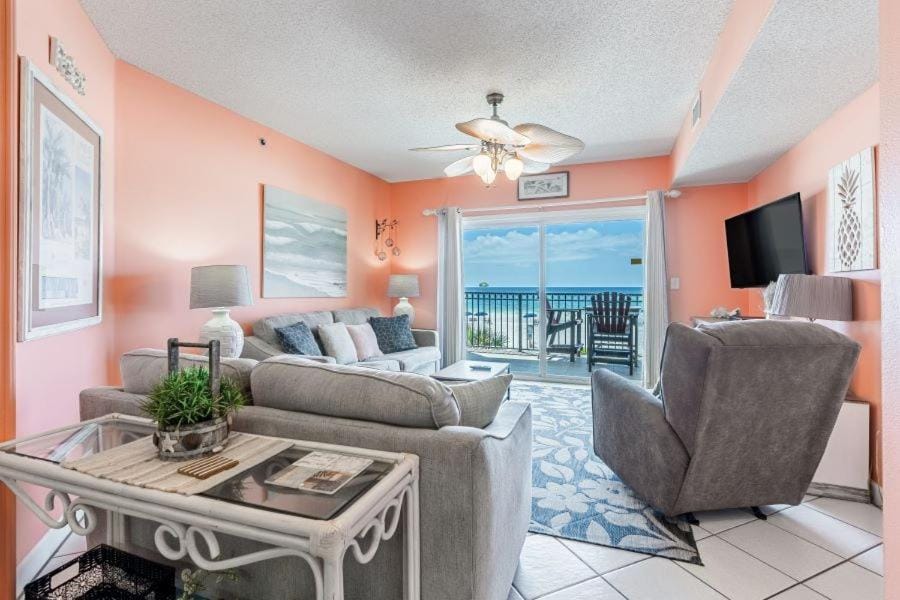 Legacy 102 by Youngs Suncoast Apartment in West Beach