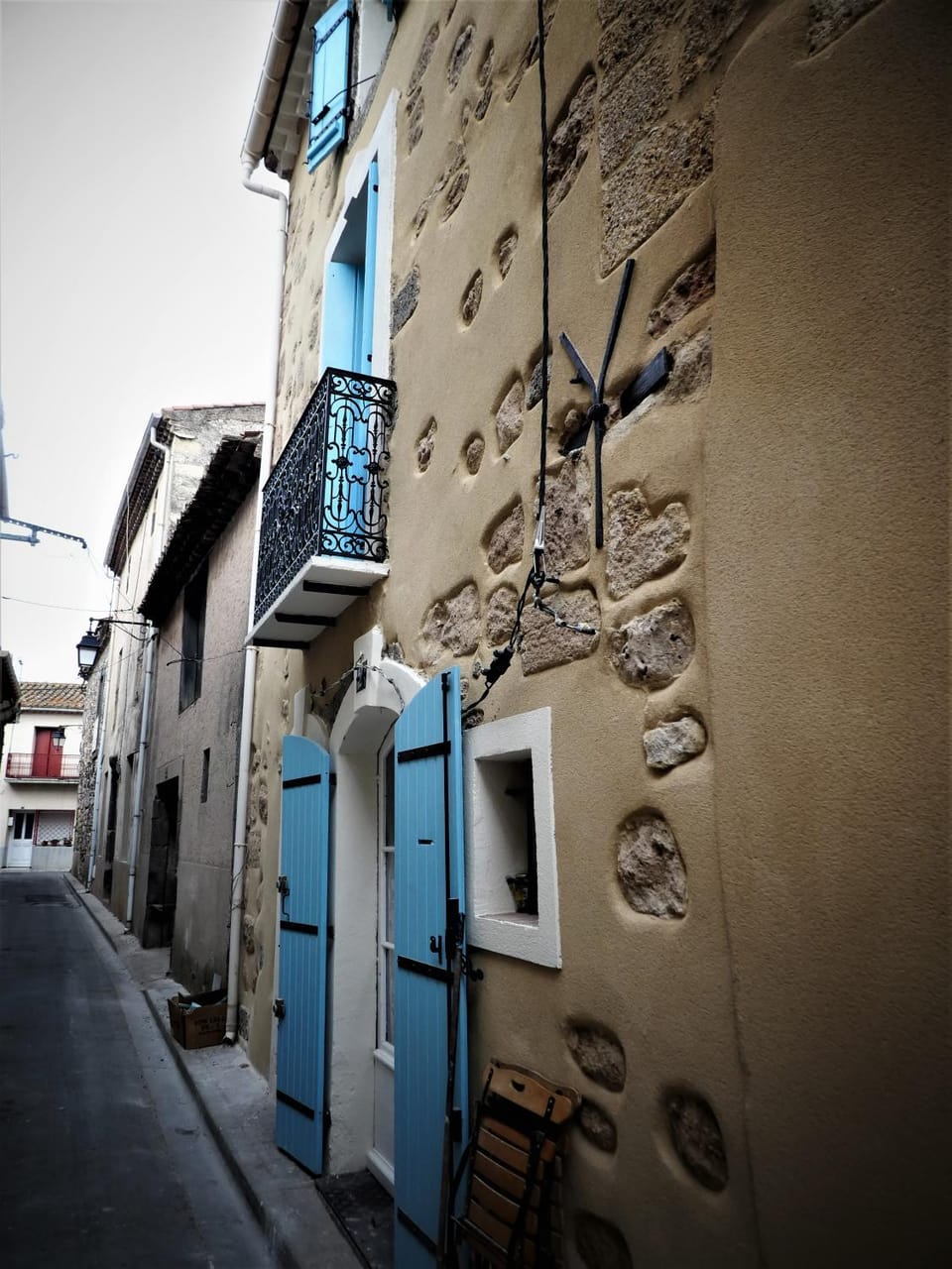 Property building, Street view