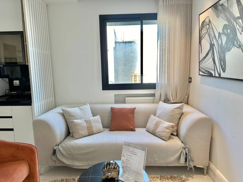 Living room, Decorative detail