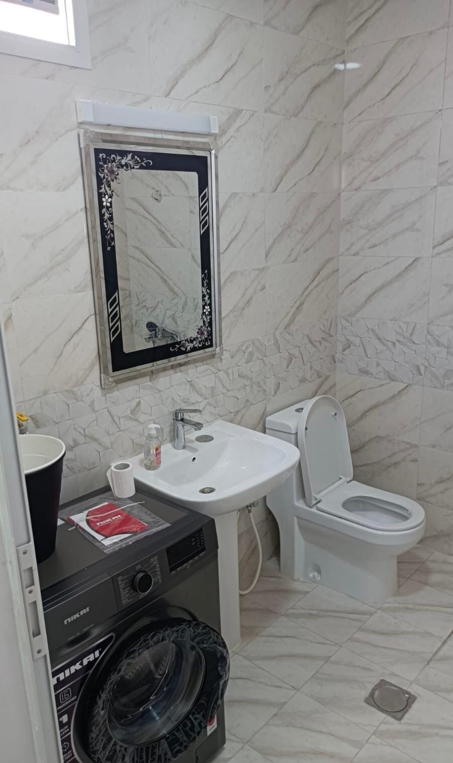 Cozy & Warm Studio Apartment in Abu Dhabi