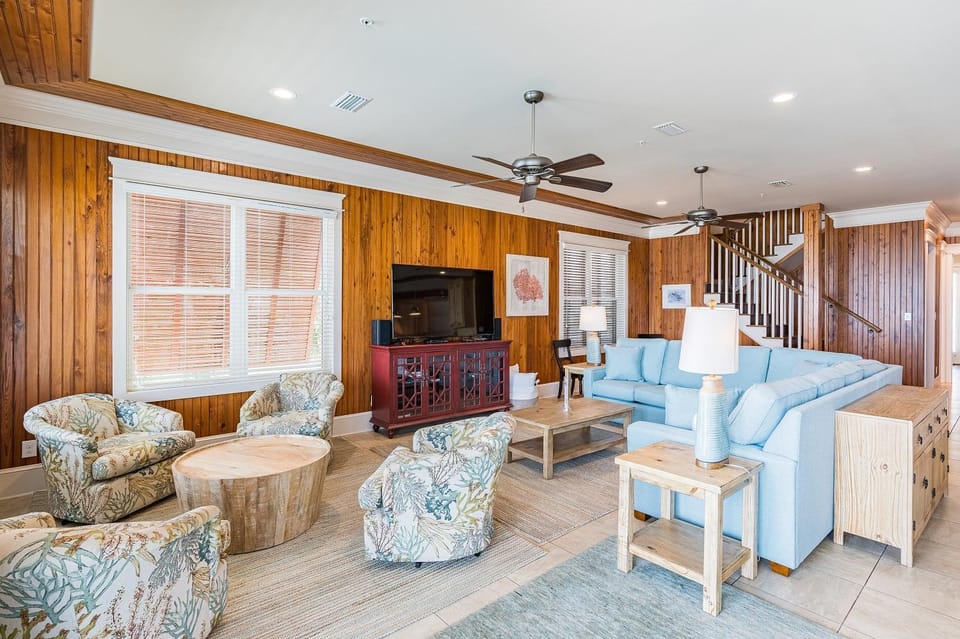 Summer Salt East by Youngs Suncoast House in Romar Beach