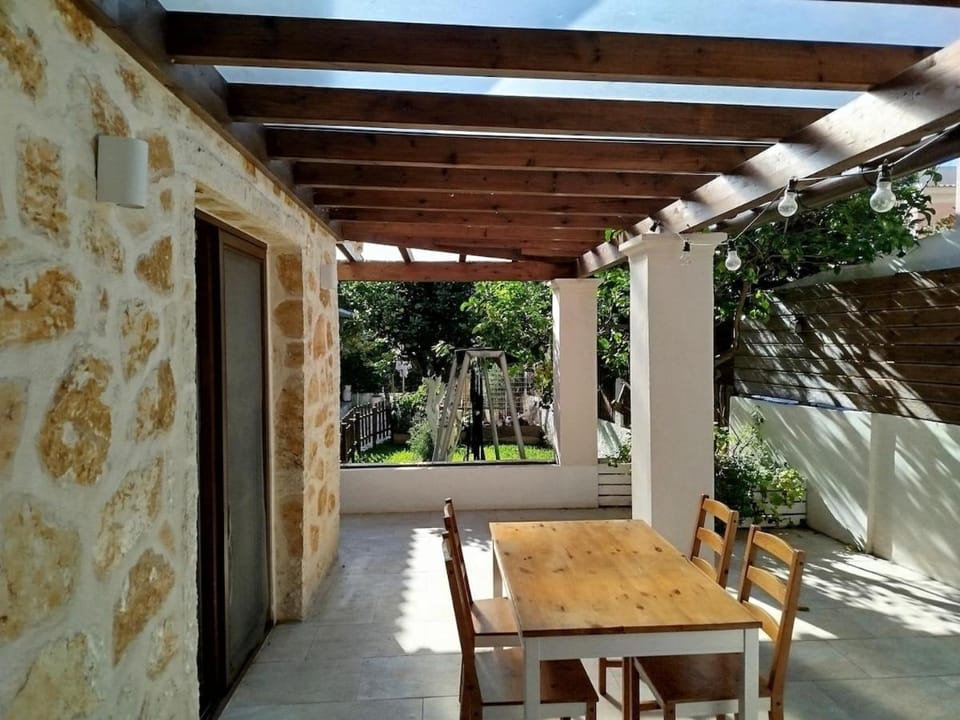 Oliami House in Peloponnese, Western Greece and the Ionian